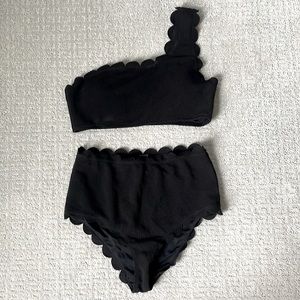 Scallop bikini
